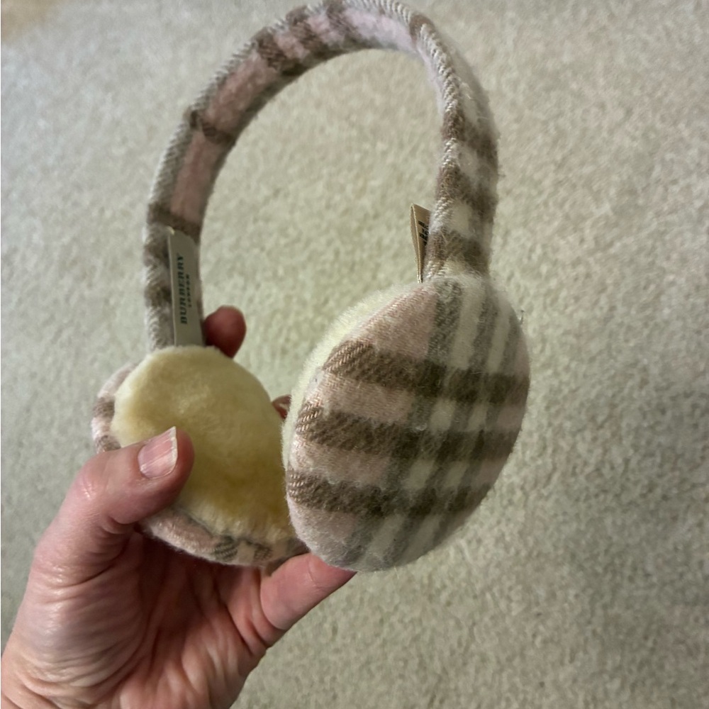 Burberry Cashmere Earmuffs - Pink, Beige and ivory